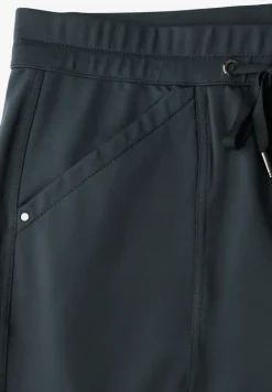Hose im Loose Fit