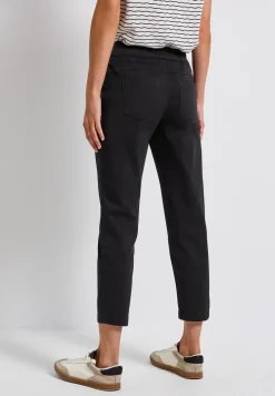 Hose im Loose Fit