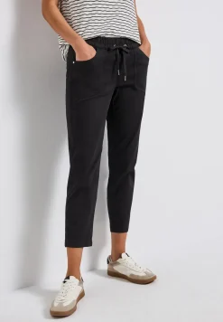 Hose im Loose Fit