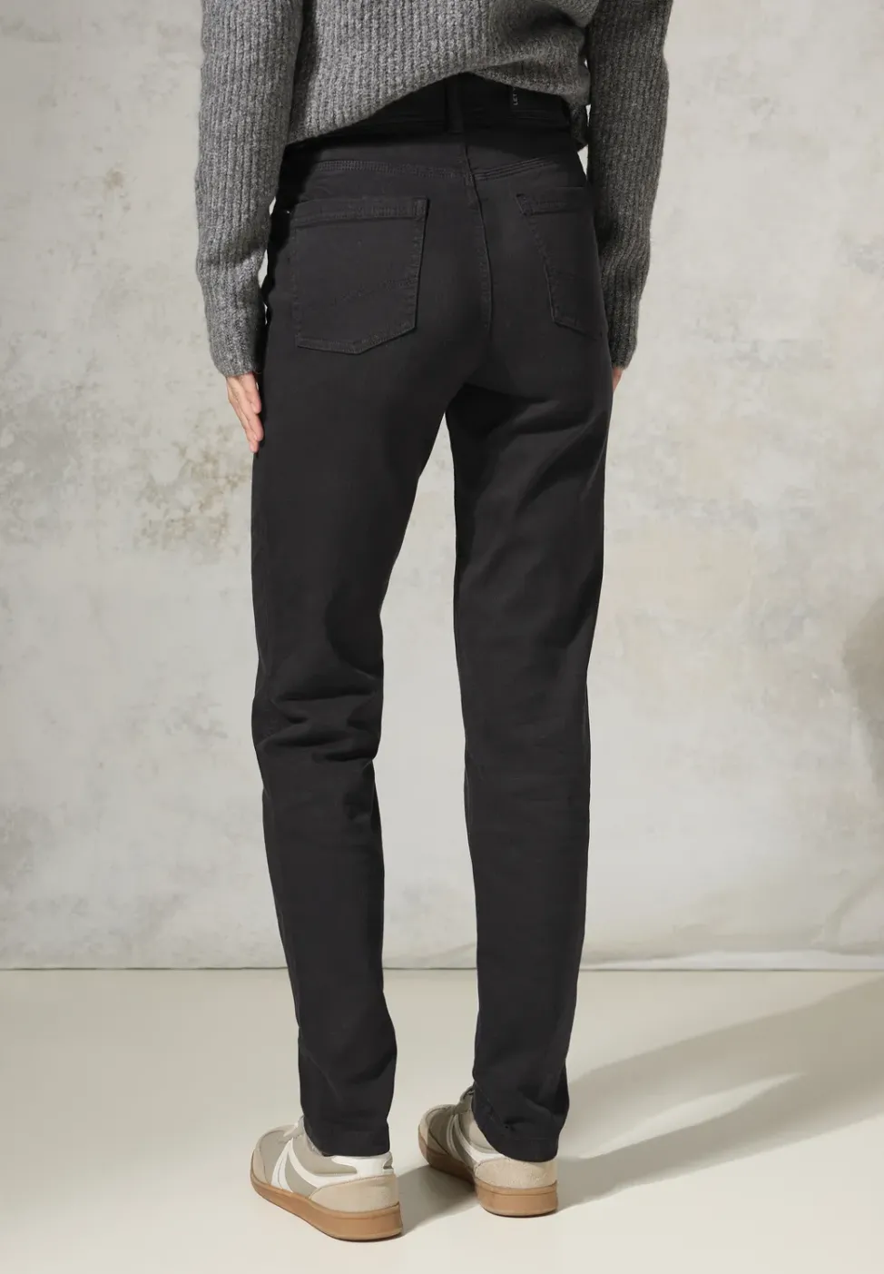 Hose im Slim Fit