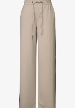 Hose mit Gallonstreifen