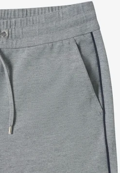 Hose mit Gallonstreifen