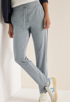 Hose mit Gallonstreifen