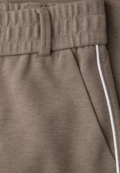 Hose mit Tape-Detail