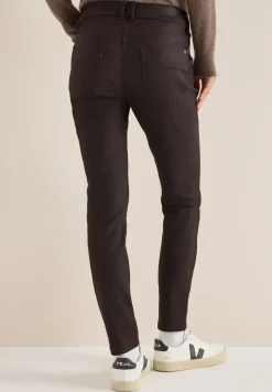 Hose im Leder-Look