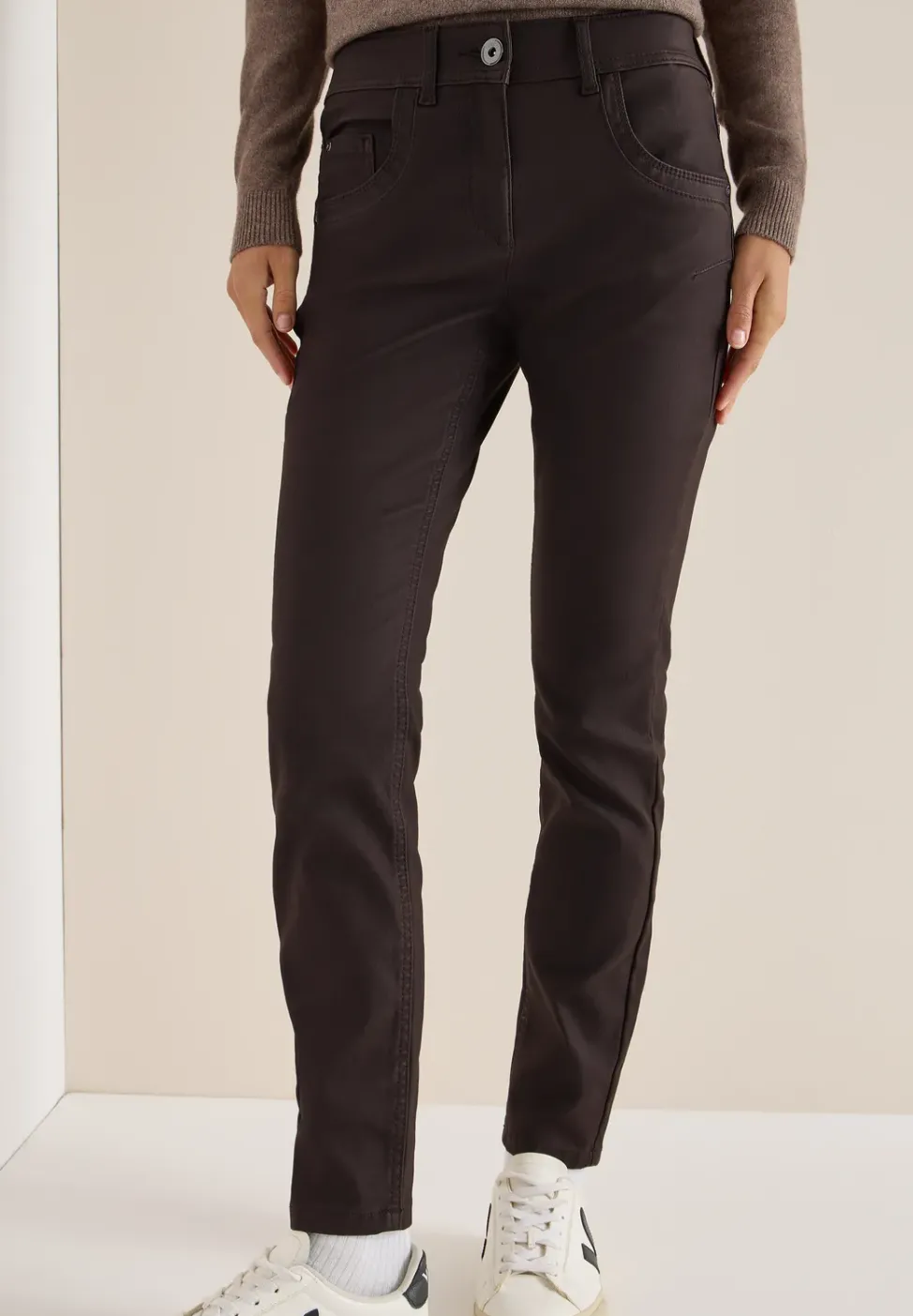 Hose im Leder-Look