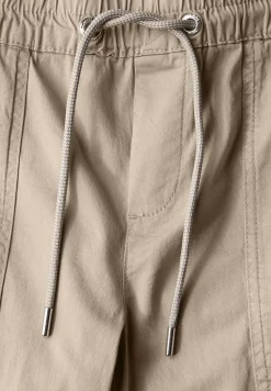 Hose im Loose Fit
