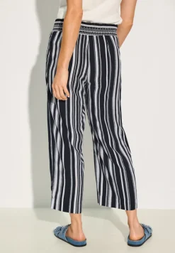 Hose im Loose Fit