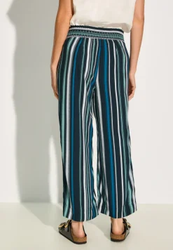 Hose im Loose Fit