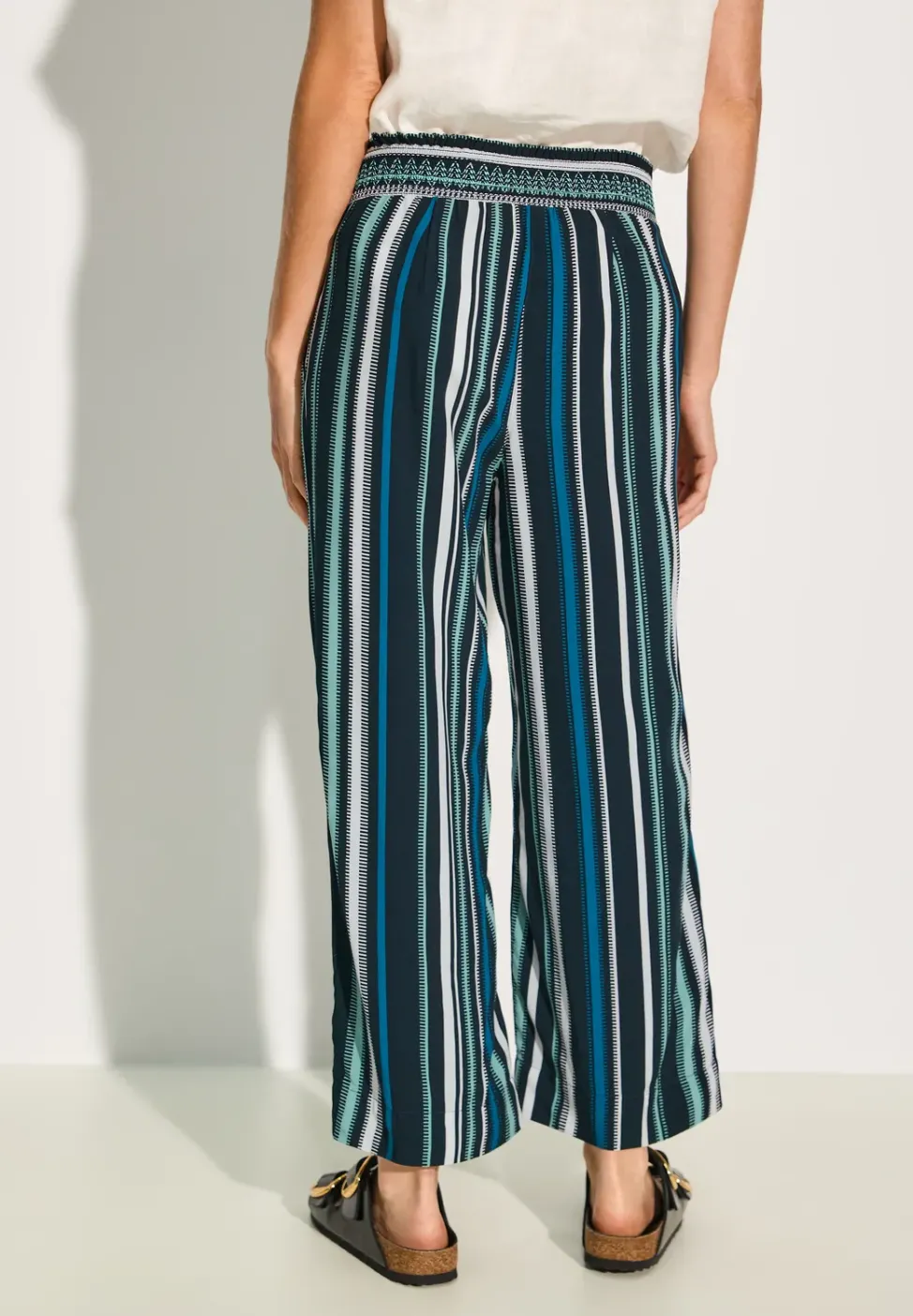Hose im Loose Fit