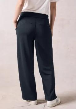 Hose im Loose Fit