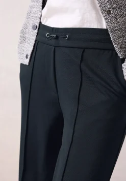 Hose im Loose Fit