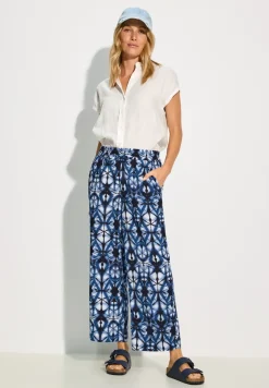 Hose im Loose Fit