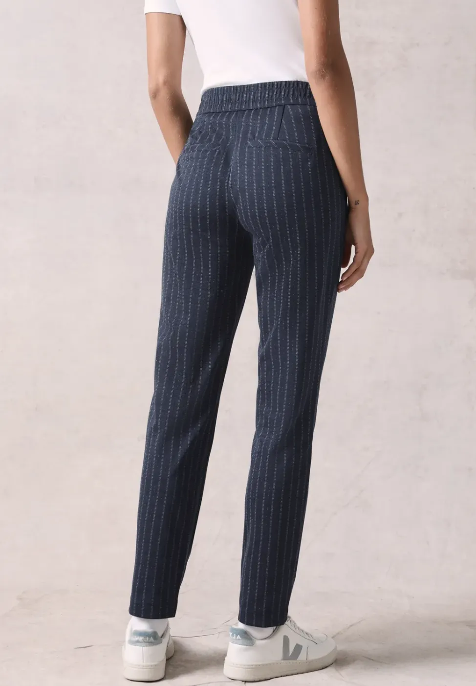 Hose im Nadelstreifen-Look
