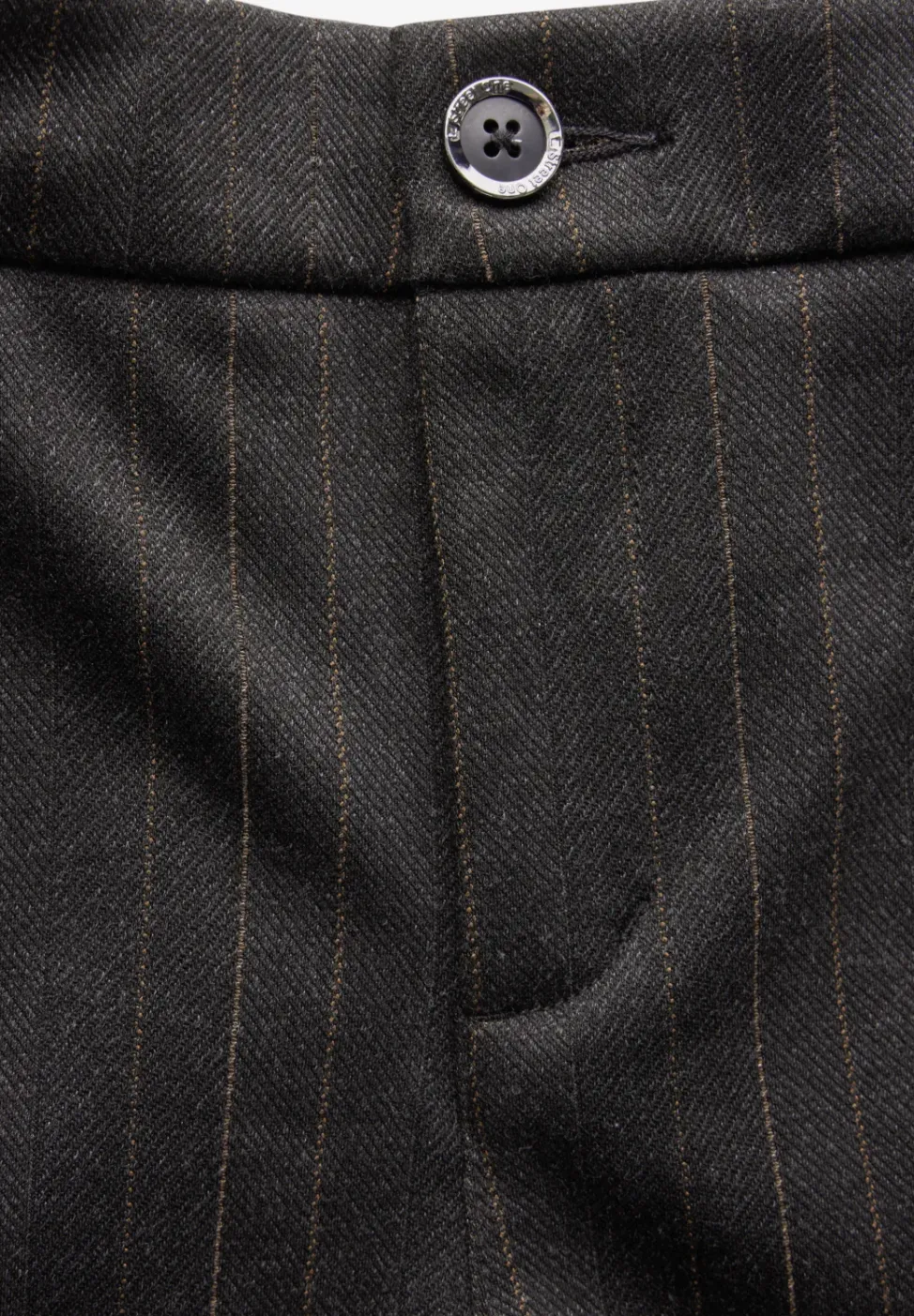 Hose im Nadelstreifen-Look