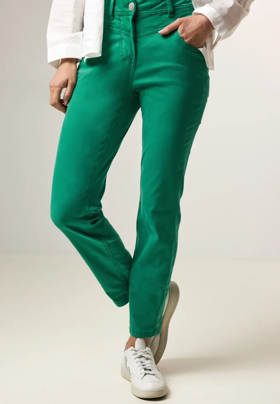 Hose im Slim Fit