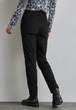 Hose im Slim Fit
