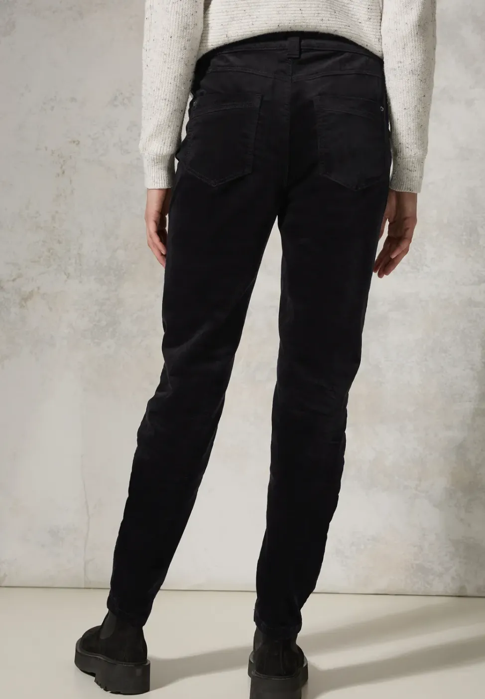 Hose im Velvet-Look