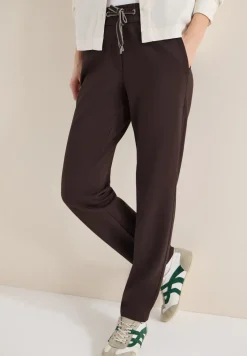 Hose in Unifarbe