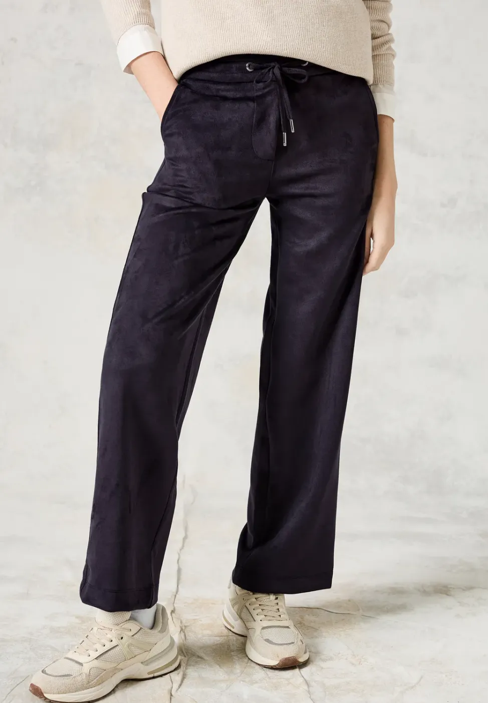 Hose in Velours-Optik