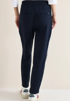Hose mit Color Block Tape