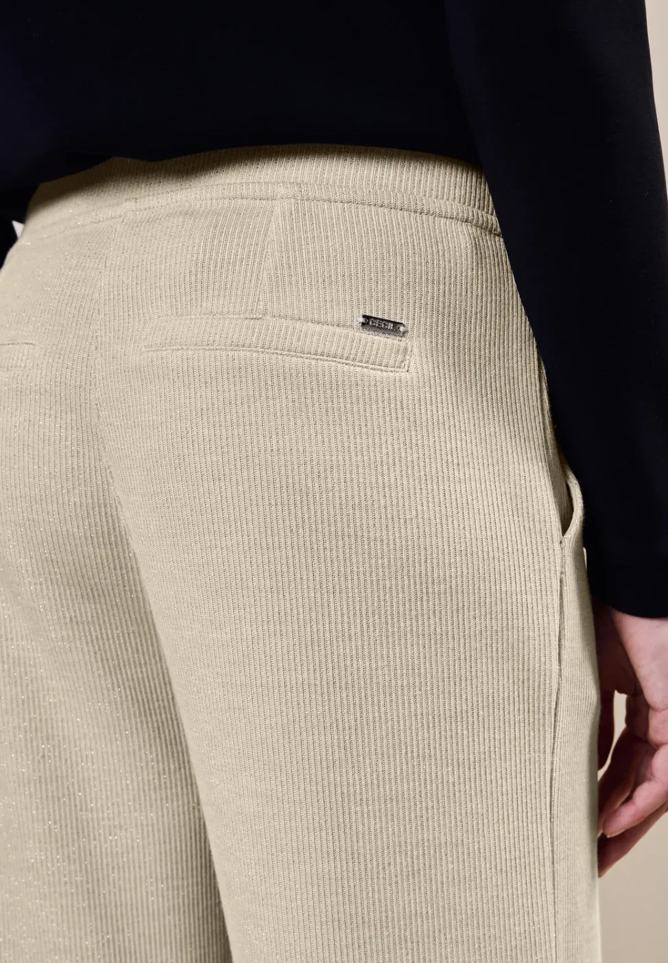 Hose mit Glitzer-Details