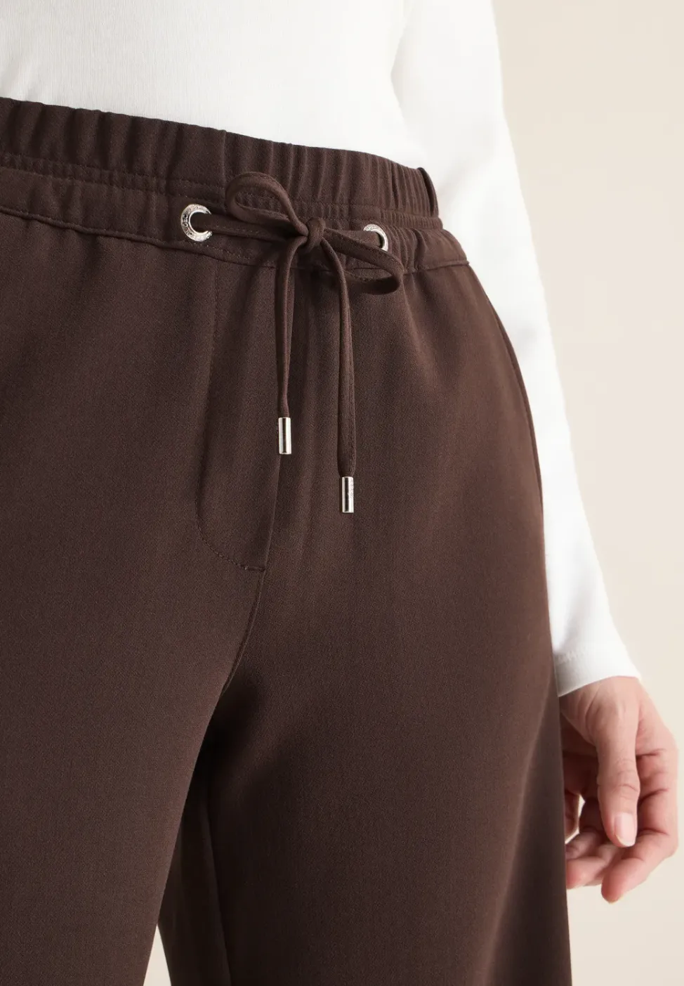 Hose mit Tapestreifen