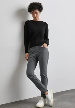 Hose mit Zipper Details