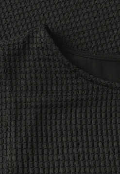 2-in-1 Mesh T-Shirt