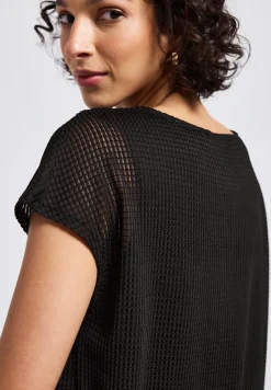 2-in-1 Mesh T-Shirt