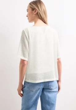 2-in-1 Shirt aus Mesh mit U-Boot-Ausschnitt