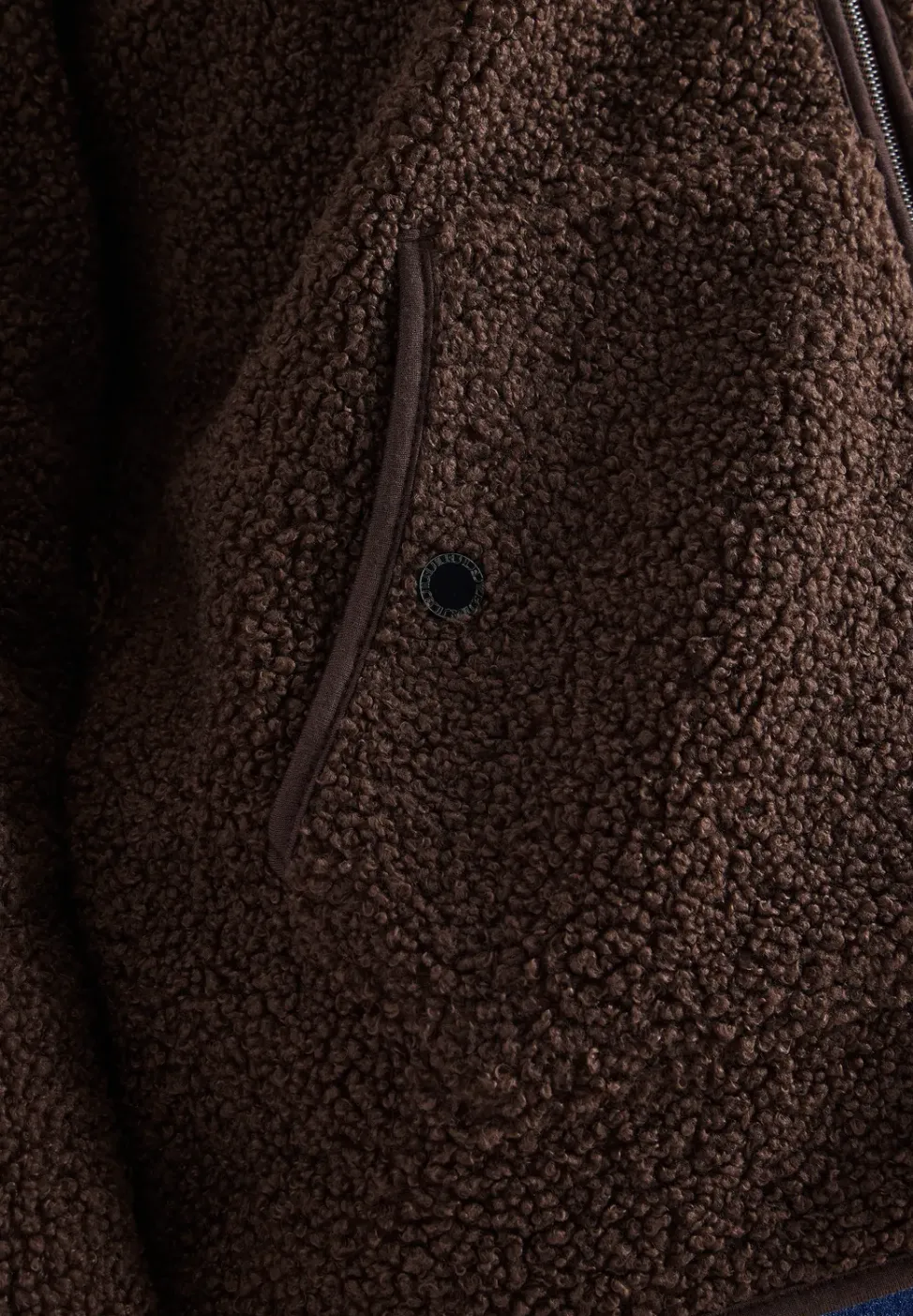 Jacke aus Teddy-Material mit Zipper