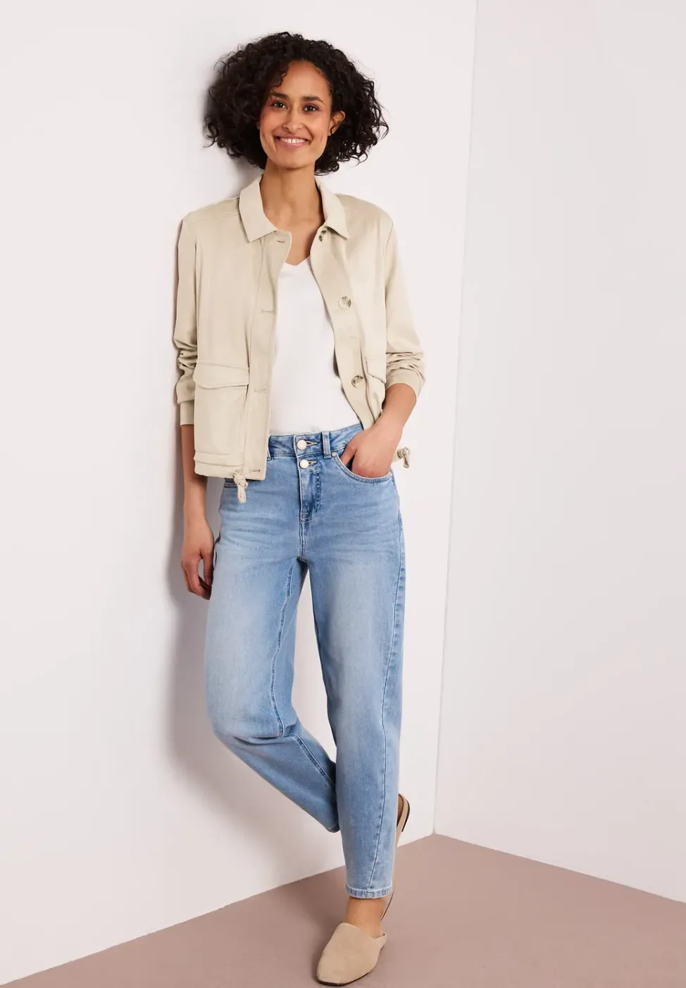 Jacke aus Velours mit Knopfleiste