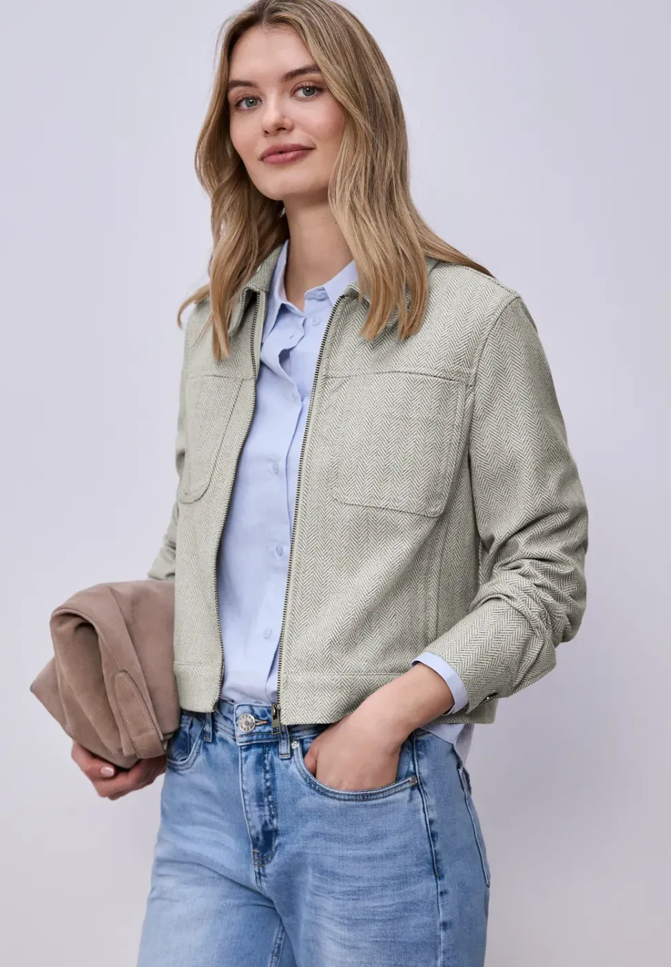 Jacke mit Fischgrätmuster und Zipper