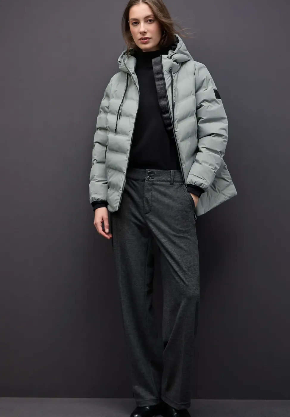 Jacke mit geklebten Nähten