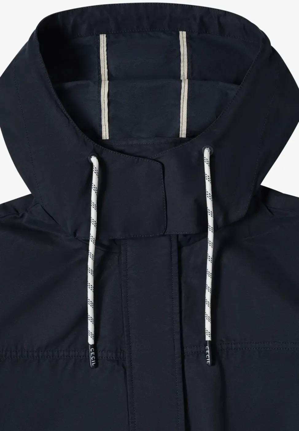 Jacke mit Kapuze und Tunnelzug