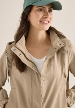 Jacke mit Kapuze und Tunnelzug