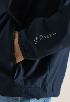 Jacke mit Kapuze und Tunnelzug
