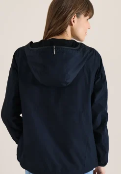 Jacke mit Kapuze und Tunnelzug