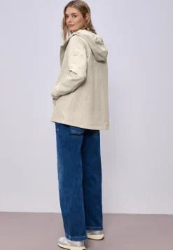 Jacke mit Kapuze und Zipper