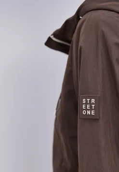 Jacke mit Kapuze und Zipper