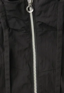 Jacke mit Kapuze und Zipper