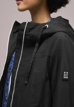 Jacke mit Kapuze und Zipper