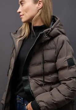 Jacke mit moderner Steppung