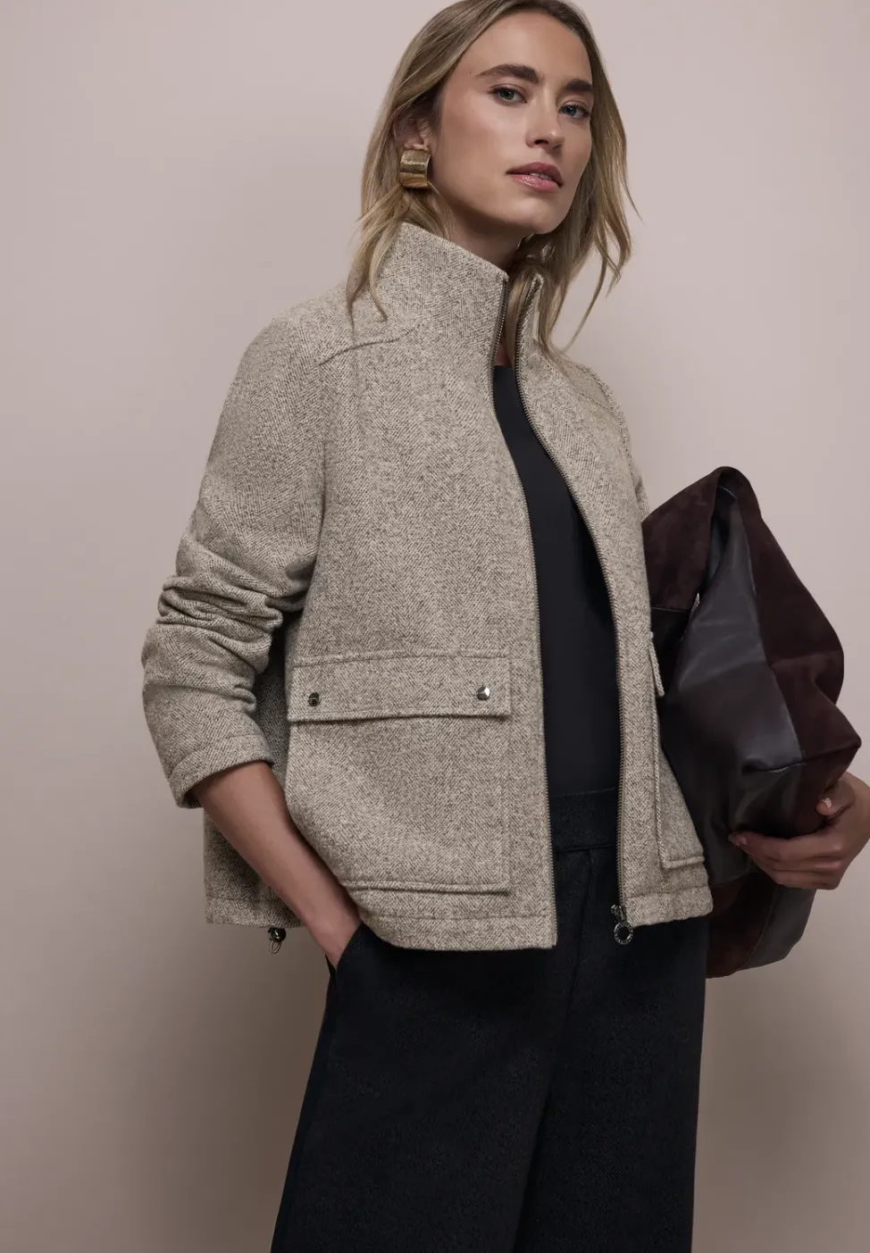 Jacke mit Stehkragen