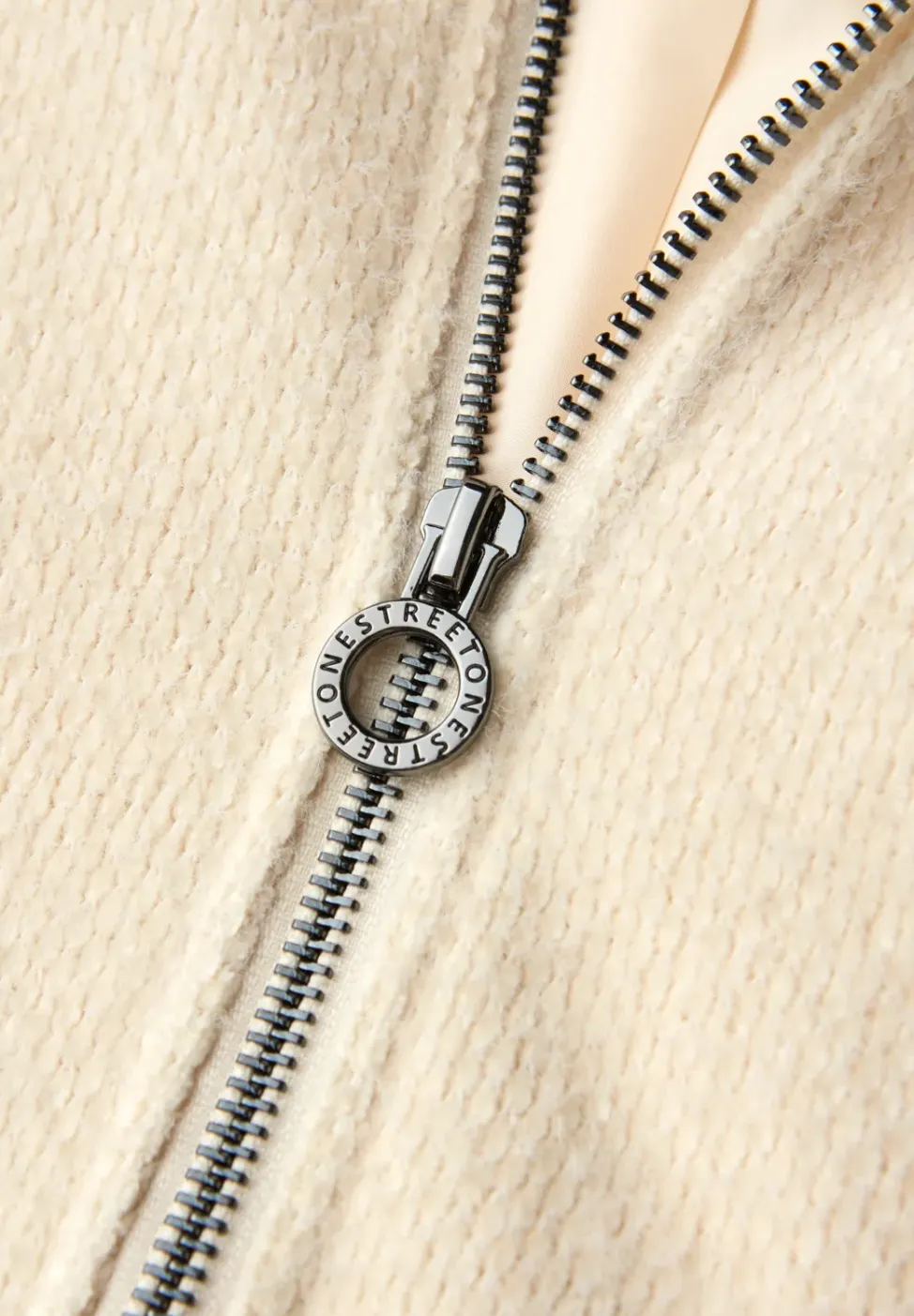 Jacke mit Stehkragen