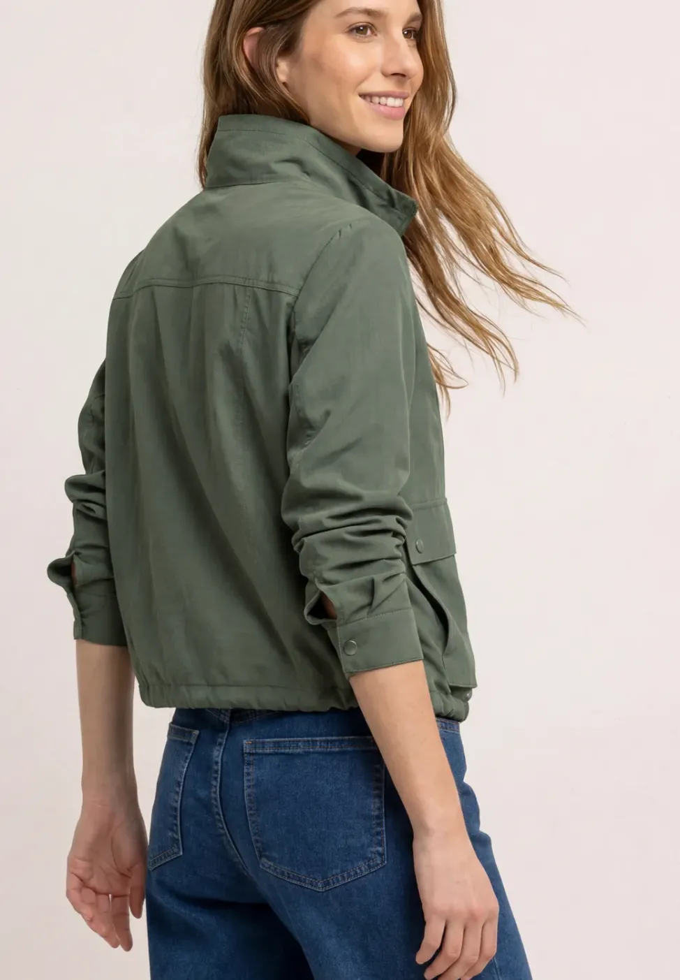 Jacke mit Stehkragen und Zipper