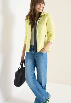 Jacke mit Strukturmix und Kapuze