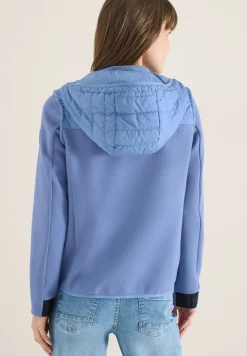 Jacke mit Strukturmix und Kapuze