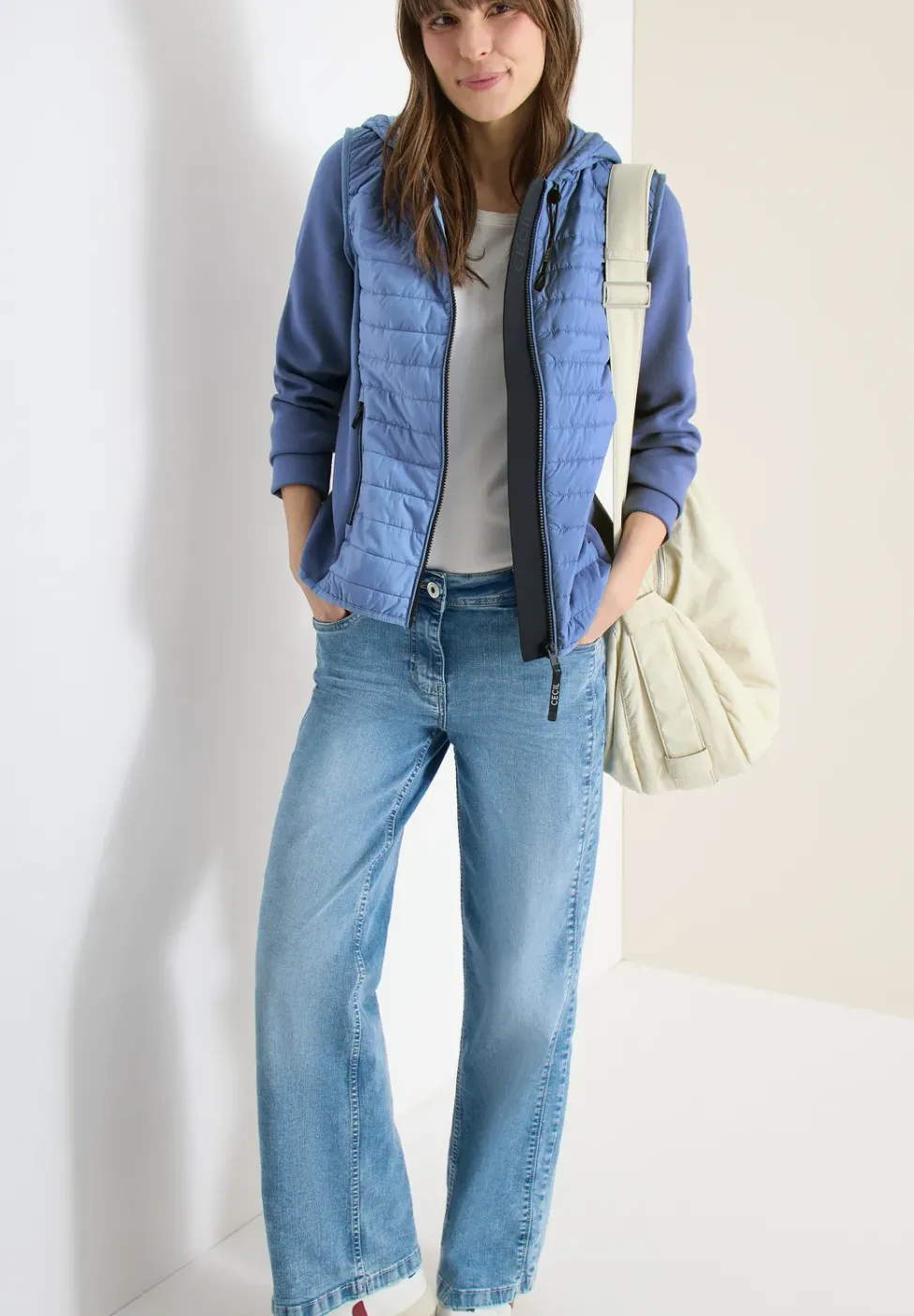 Jacke mit Strukturmix und Kapuze